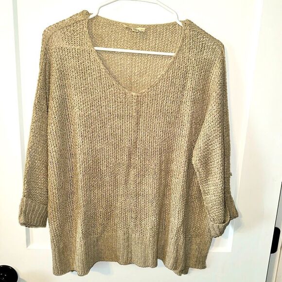 BOUTIQUE NEW WOMENS SWEATER - Picture 1 of 6
